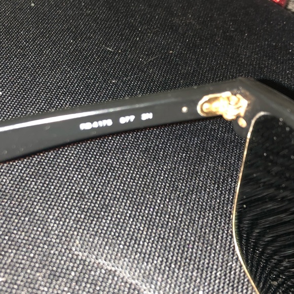 Ray-ban oversized new wayfarers like new - Picture 3 of 5